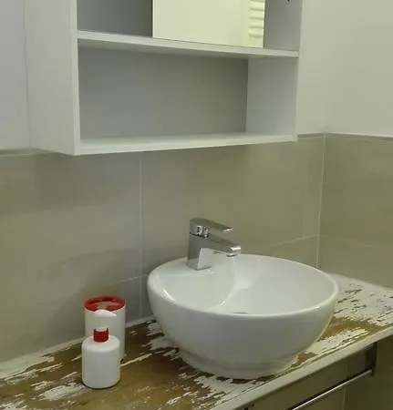 Дом отдыха Veracini *
